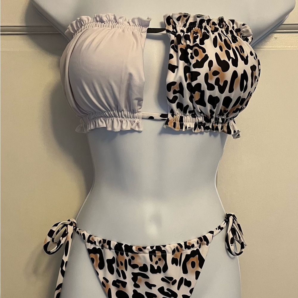 Bikini / String - image 2